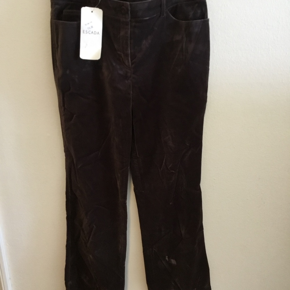 Escada velvet chocolate brown pants size 38, new with tag